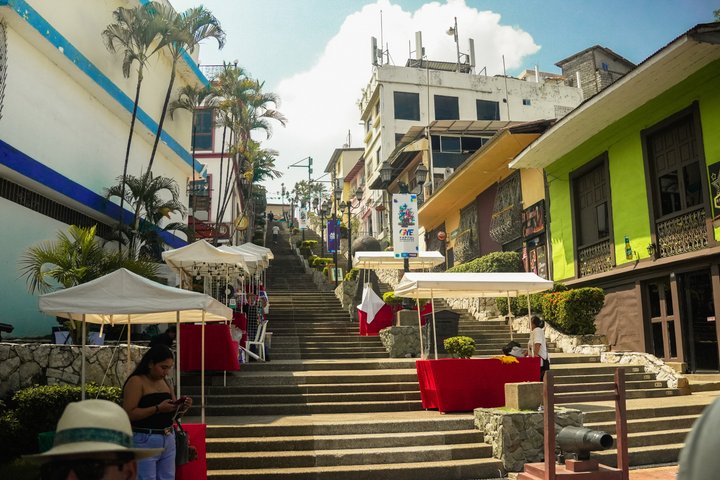 Guayaquil Layover Sightseeing Tour med Round-Trip Airport Transport