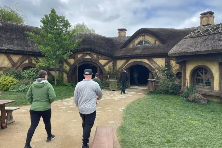 Tour per piccoli gruppi del set cinematografico di Hamilton Hobbiton