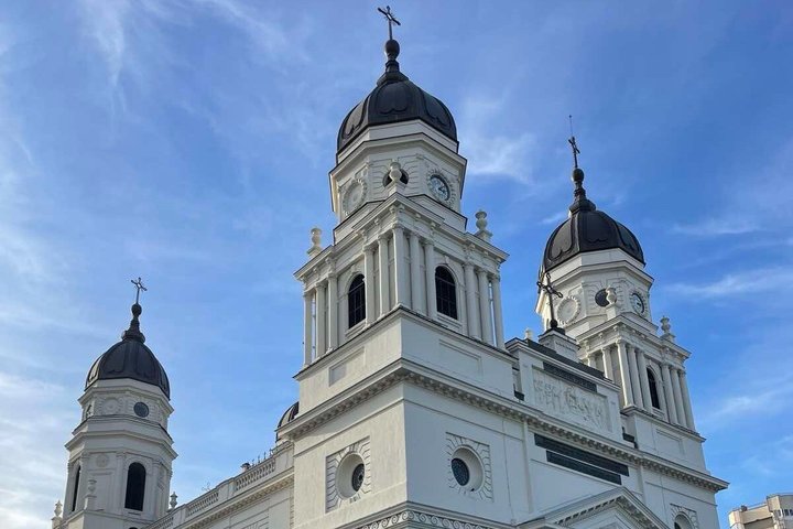 Private Guided Day Tour to Iasi from Chisinau