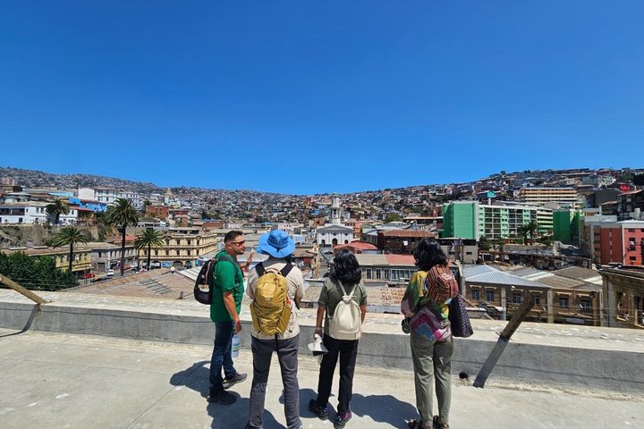 Visite à pied à Valparaiso et Viña avec Déjeuner Départ à Santiago