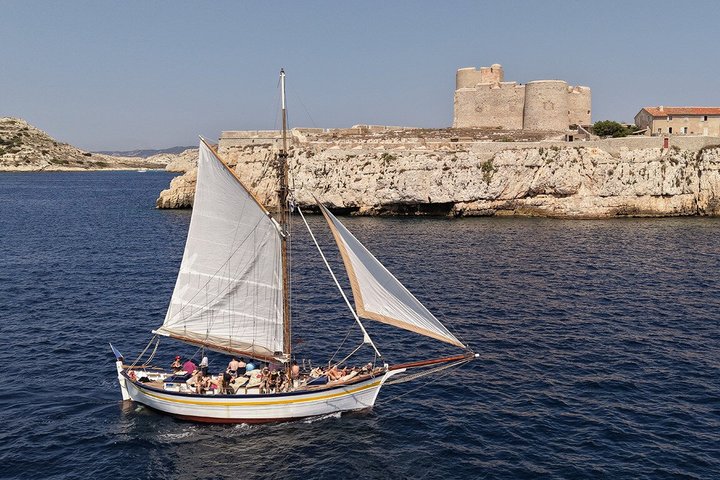 Seilcruise til Château d'If, Frioul-buktene og svømming