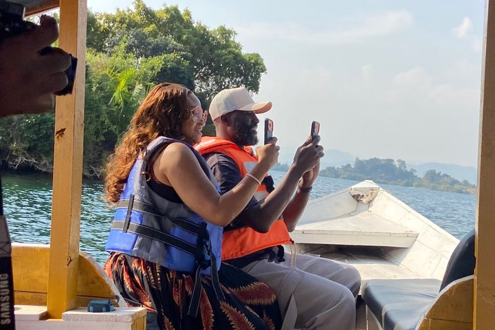 Kigali zum Kivu-See Tour Kaffeefarm Besuch und Bootsfahrt