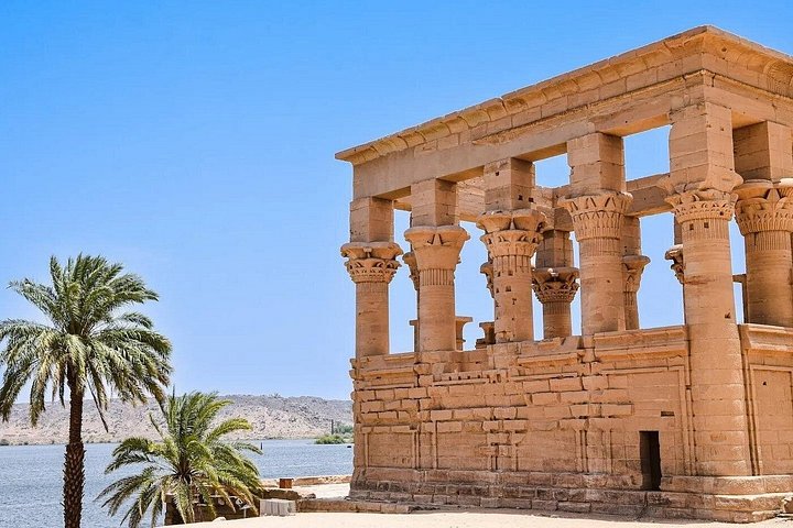 4 Tage Nilkreuzfahrt Assuan nach Luxor & Abu Simbel. Heißluftballon