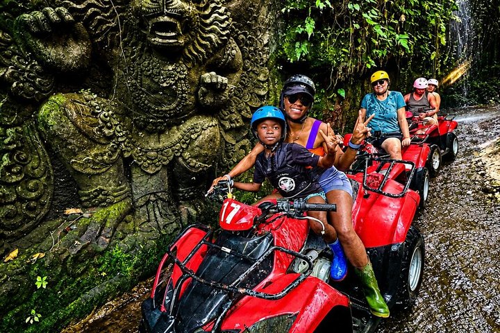 Bali ATV Fahrt Ubud Wasserfall, Reisfeld, Fluss, KingKong-Tempel Höhle
