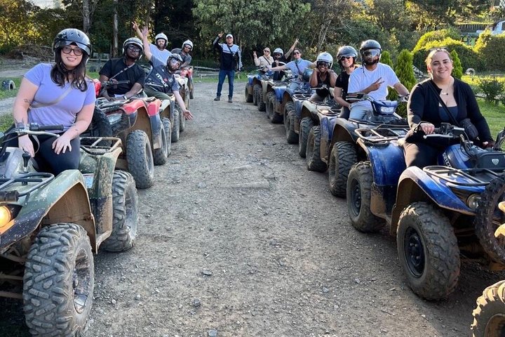 Escapade exclusive en montagne : Excursion en quad au départ de Medellín avec déjeuner