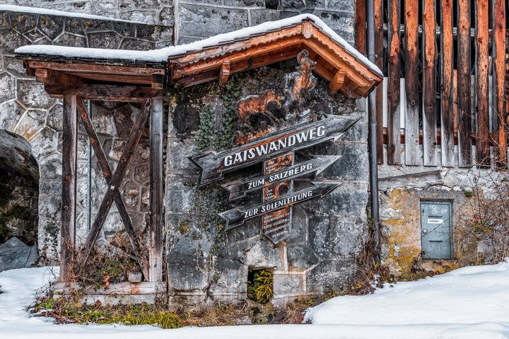 Tour a pie por Hallstatt con audioguía en tu smartphone