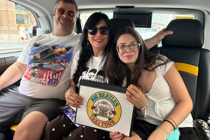 Tour privado en taxi por Liverpool Beatles + final de cueva