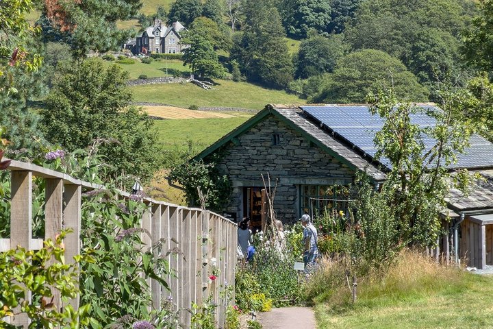 Beatrix Potter's Halve dag Lake District Tour inclusief Lake Cruise