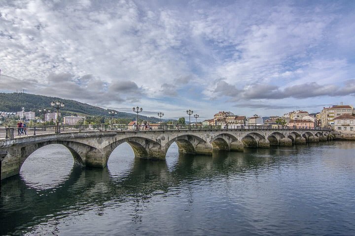 Hello Pontevedra: Privat 2 - Intro timers byvandring med lokal Vejleder