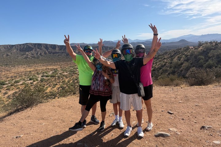 Hoteller i nærheden af Bigfoot Desert Adventure UTV Tours