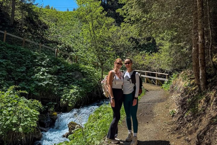 Wanderung Lauterbrunnen-Murren inkl. Trummelbach Wasserfälle Besuch