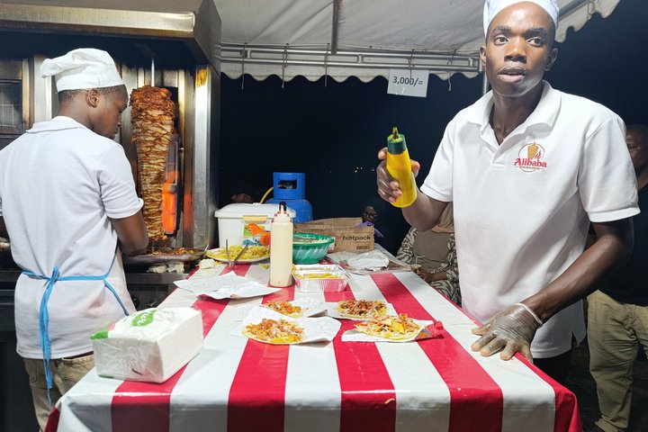 Tour a piedi serale di Stone Town con visita ai mercati alimentari