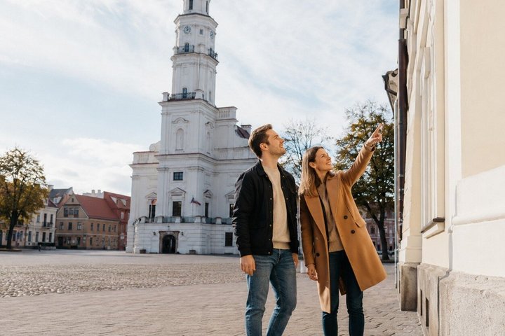 Secretos de Kaunas: Búsqueda del tesoro autoguiada y recorrido a pie