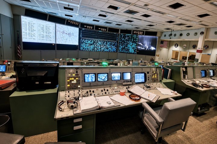 NASA Triple Play Combo (biglietto, trasporto e missione di controllo del tram)