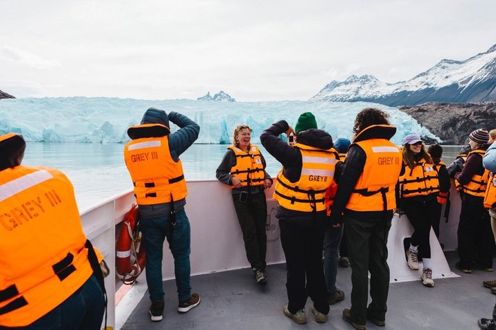 Croisière sur le glacier Grey avec prise en charge à Puerto Natales