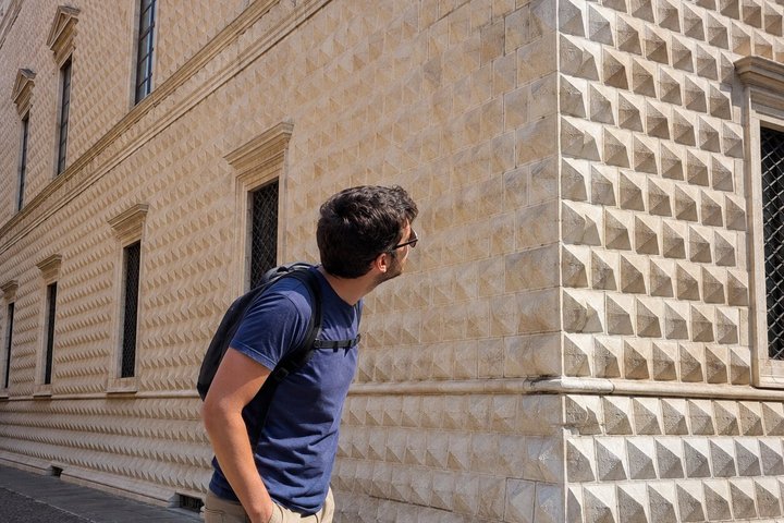Secretos de Ferrara: Búsqueda del tesoro autoguiada y recorrido a pie