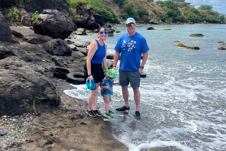 St Kitts : Beach Gems Sea Glass & Timothy Hill View