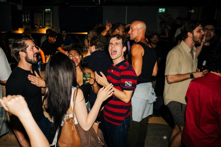 Düsseldorf Social Night Out : 4 bars, Welcome Shots et entrée au club