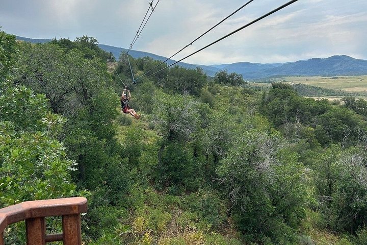 Aventura en tirolina en Steamboat Springs