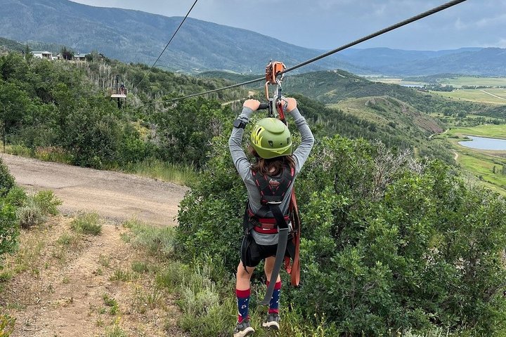 Aventura en tirolina en Steamboat Springs