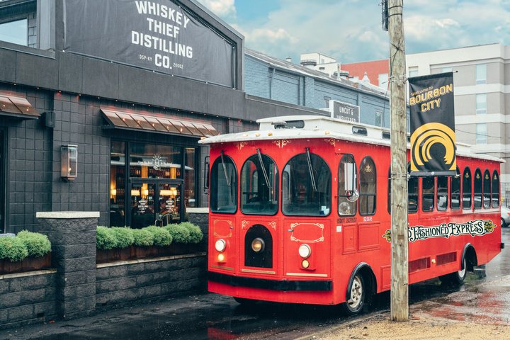 Louisville 3 - Stunde Bourbon Trolley Tour mit Destillerie & Verkostungen