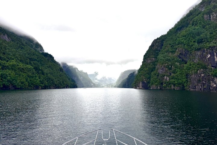 Cruzeiro de iate privado em Flåm e Gudvangen, Nærøyfjord
