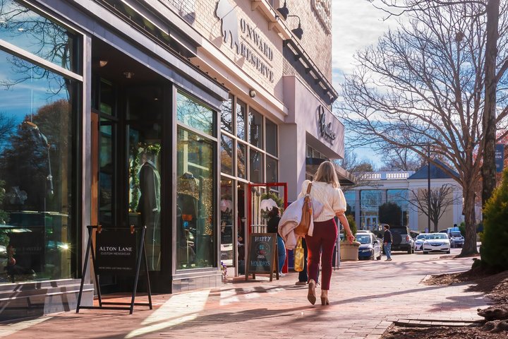 Raleigh : tour gastronomico del distretto dei magazzini con 5 degustazioni e barbecue