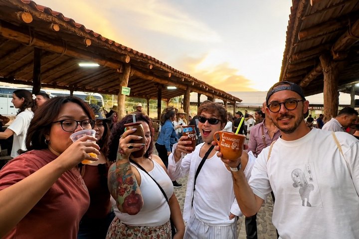 Klassieke tequilatour vanuit Guadalajara en uitgebreide cantaritos bij El Güero!