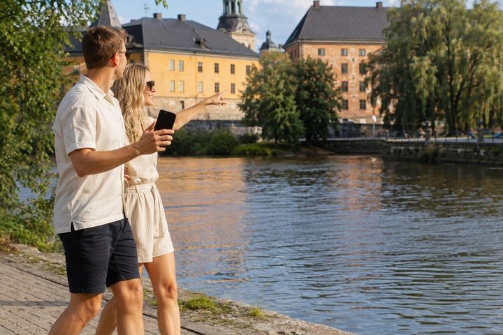 Hemligheterna i Västerås: Självguidad skattjakt och promenadtur