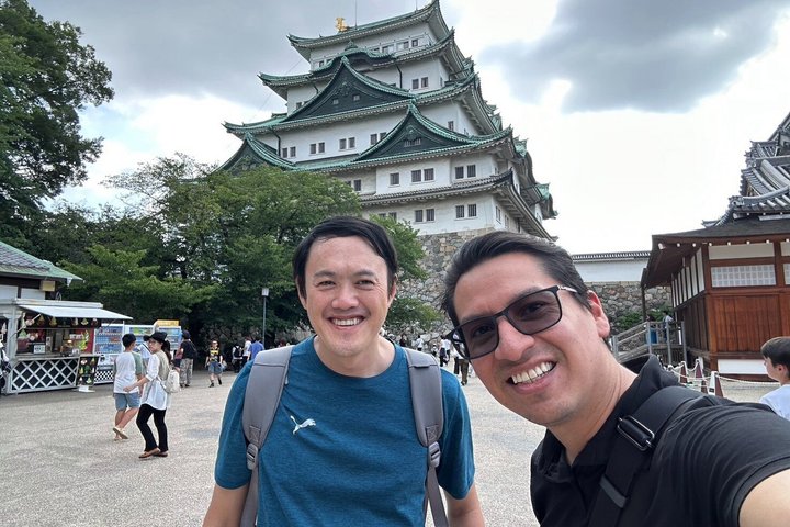 Nagoya Slot og lokal smag Samurai fortællinger og gade mad gåtur