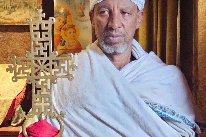 2 dagar 1 natt tur till Lalibela stenhuggna kyrkor