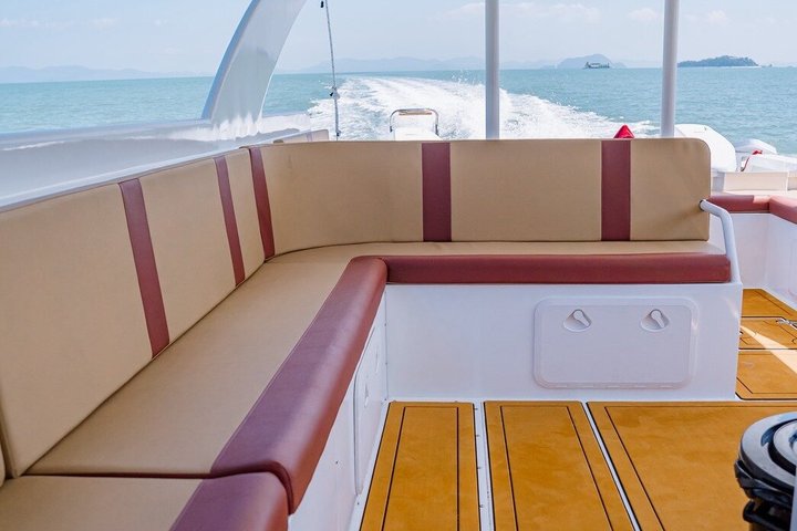 Tour in catamarano premium per le isole Phi Phi e Maya Bay da Phuket