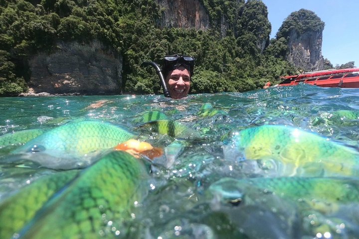 Tour in catamarano premium per le isole Phi Phi e Maya Bay da Phuket
