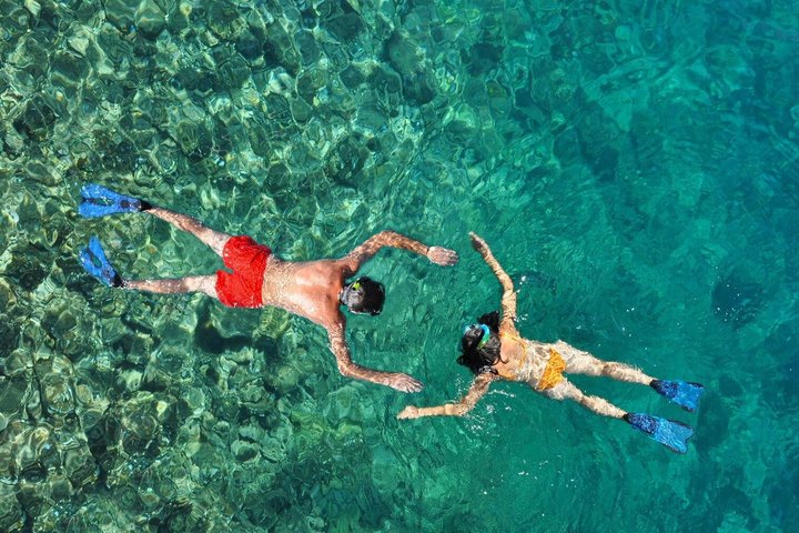 Tour in catamarano premium per le isole Phi Phi e Maya Bay da Phuket
