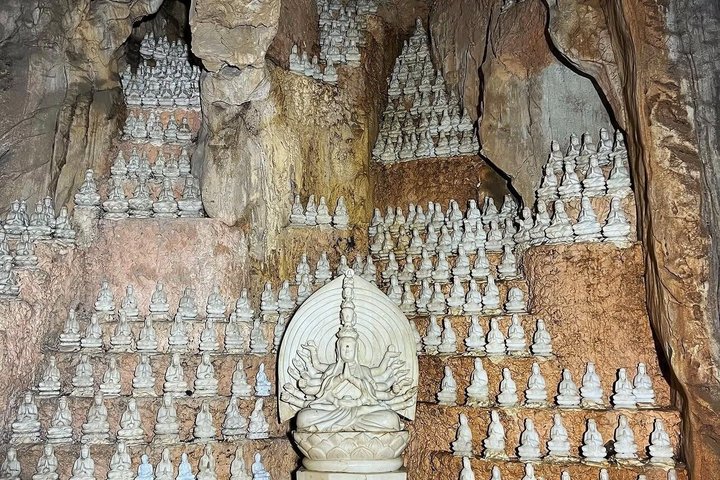Coche privado Da Nang : Puente Dorado, Montañas de Mi Hijo & Mármol