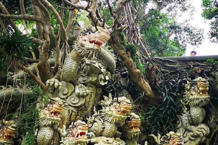 Coche privado Da Nang : Puente Dorado, Montañas de Mi Hijo & Mármol