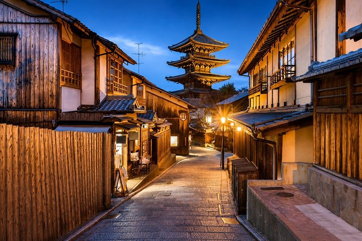 Tour privato in auto di Kyoto - intera giornata con Guida locale e opzione Nara