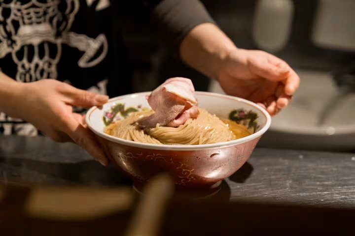 Tokyo Ramen Tasting Tour med 6 mini skåle på 3 Ramen butikker