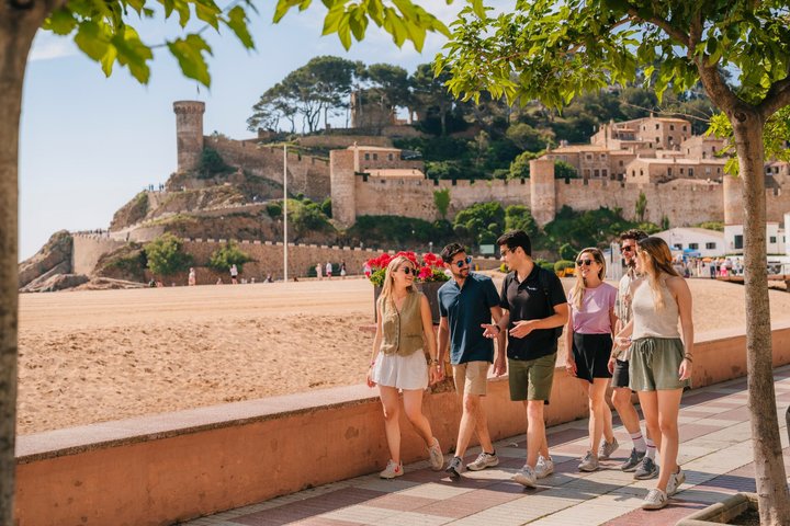 Montserrat, Girona & Costa Brava Guided Day Trip from Barcelona