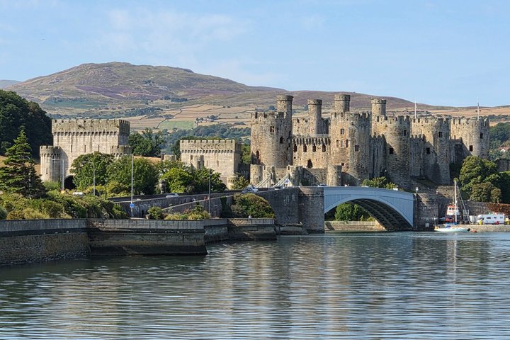 Open groepsrondleiding door Conwy Castle met een officiële gids