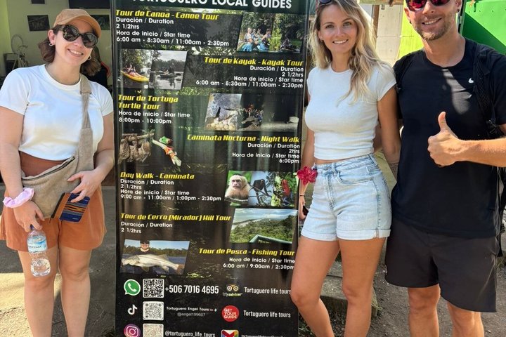 Tortuguero-Tour auf den Kanälen im Kanu mit Elektromotor