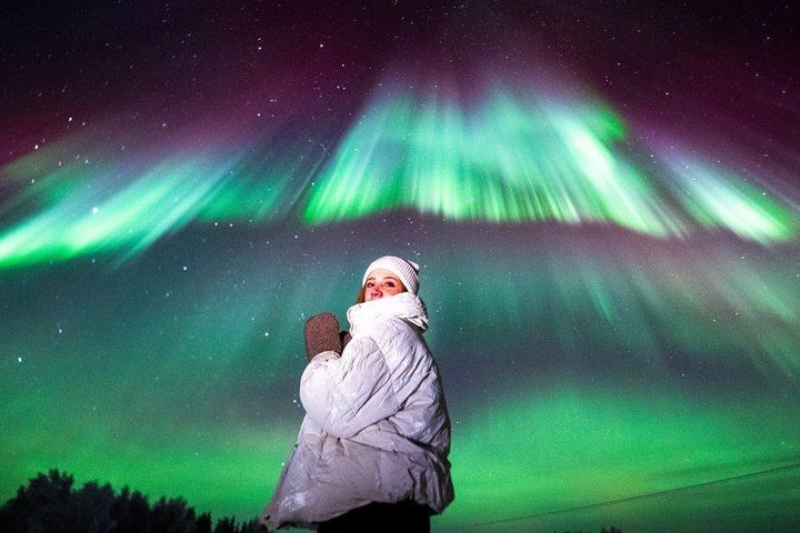 Rovaniemi: Caza de Auroras Boreales 100% Garantizada y Grupo Pequeño