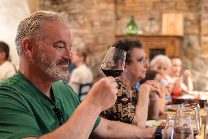 San Gimignano, Siena, Monteriggioni : Tour totalmente acompañado, almuerzo y cata de vinos