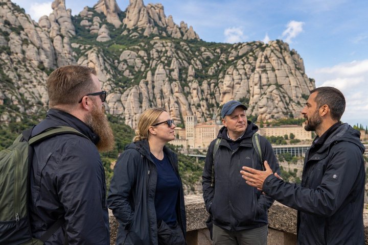 Experiencia Privada en Montserrat desde Barcelona – Precio para 2 Huéspedes