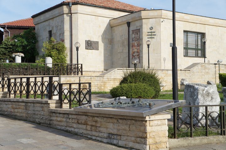 Nessebar: Audioguida Tour Nessebar con visita alla Cantina