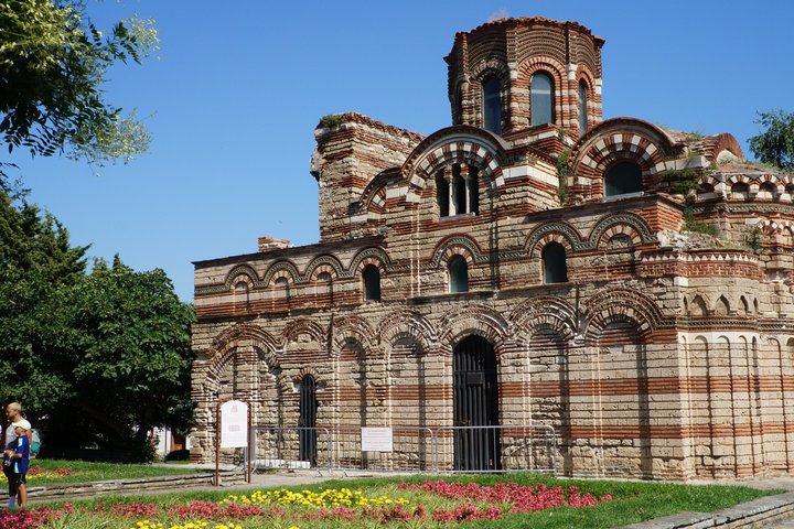 Nessebar: Audioguida Tour Nessebar con visita alla Cantina