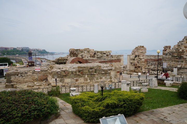 Nessebar: Audioguida Tour Nessebar con visita alla Cantina