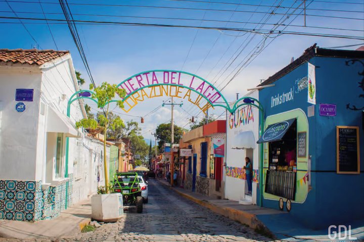 Tour naar Lake Chapala, MAGISCHE STAD van Ajijic vanuit Guadalajara