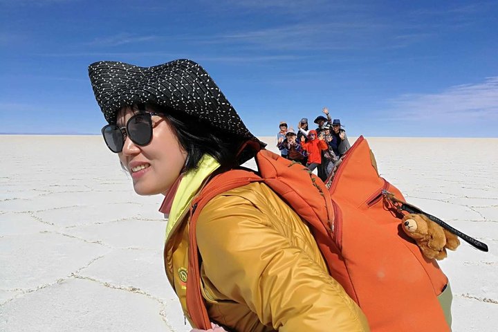Uyuni Salt 1 daagse tour met gids in het Engels + lunch en zonsondergang