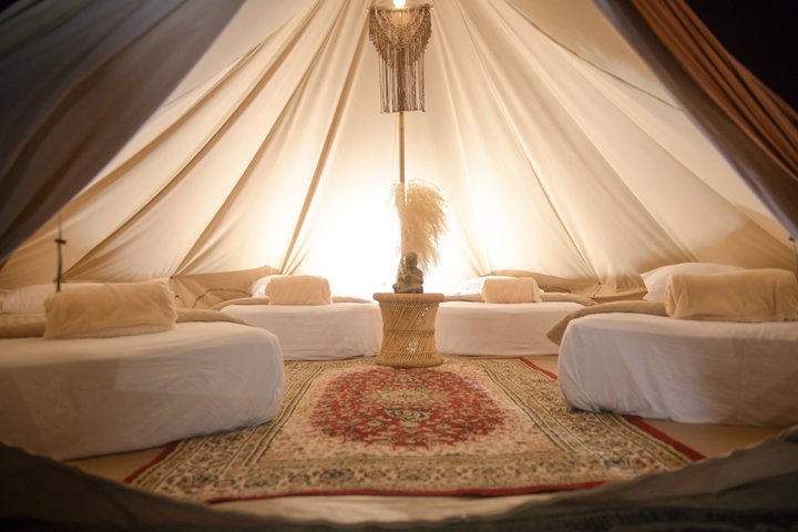 Duna Camp Desert Glamping i Huacachina med buggy och sandboarding
